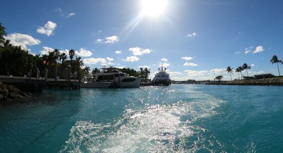 spring yacht charter