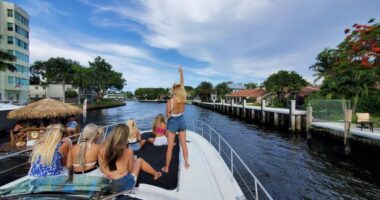 customized charter boat rentals in fort lauderdale