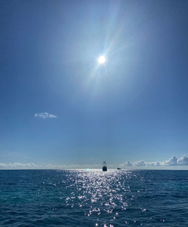 yacht rental to Bimini