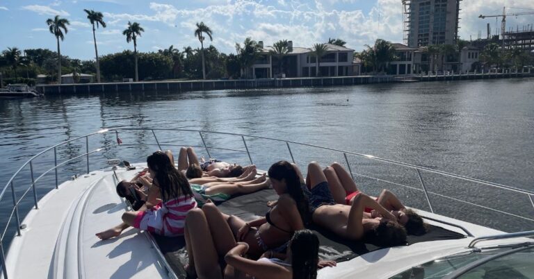 private boat rides in Fort Lauderdale