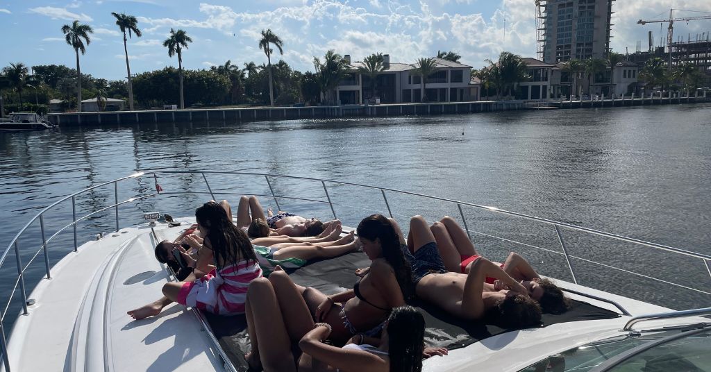 private boat rides in Fort Lauderdale