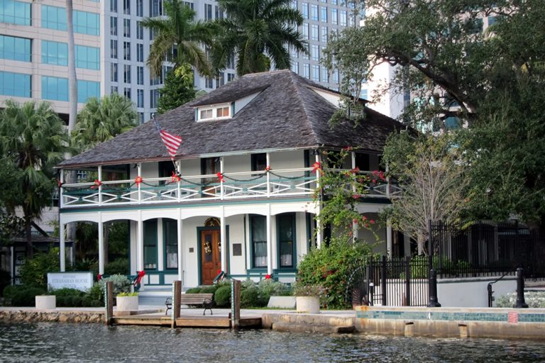 Stranahan House historical yacht charter