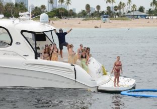 top reasons to book a yacht charter in October