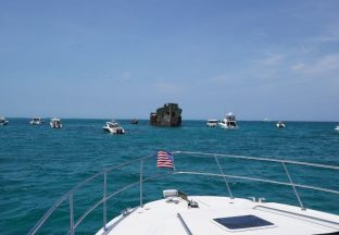 yacht charter to Bimini